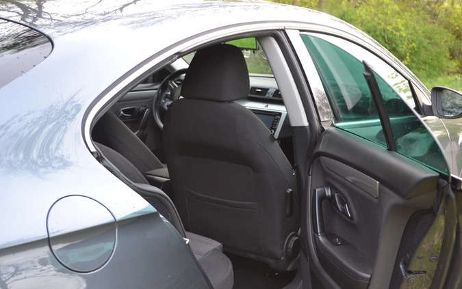 Volkswagen Passat CC cena 28500 przebieg: 253883, rok produkcji 2009 z Poznań małe 56